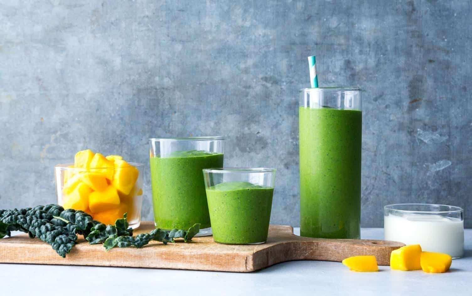 Clean Green Mango Kale Smoothie